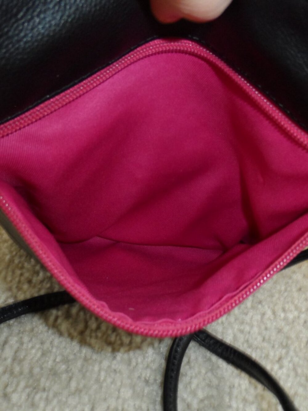 ili New York Multi Coloured Genuine Leather Crossbody - Picture 6 of 9